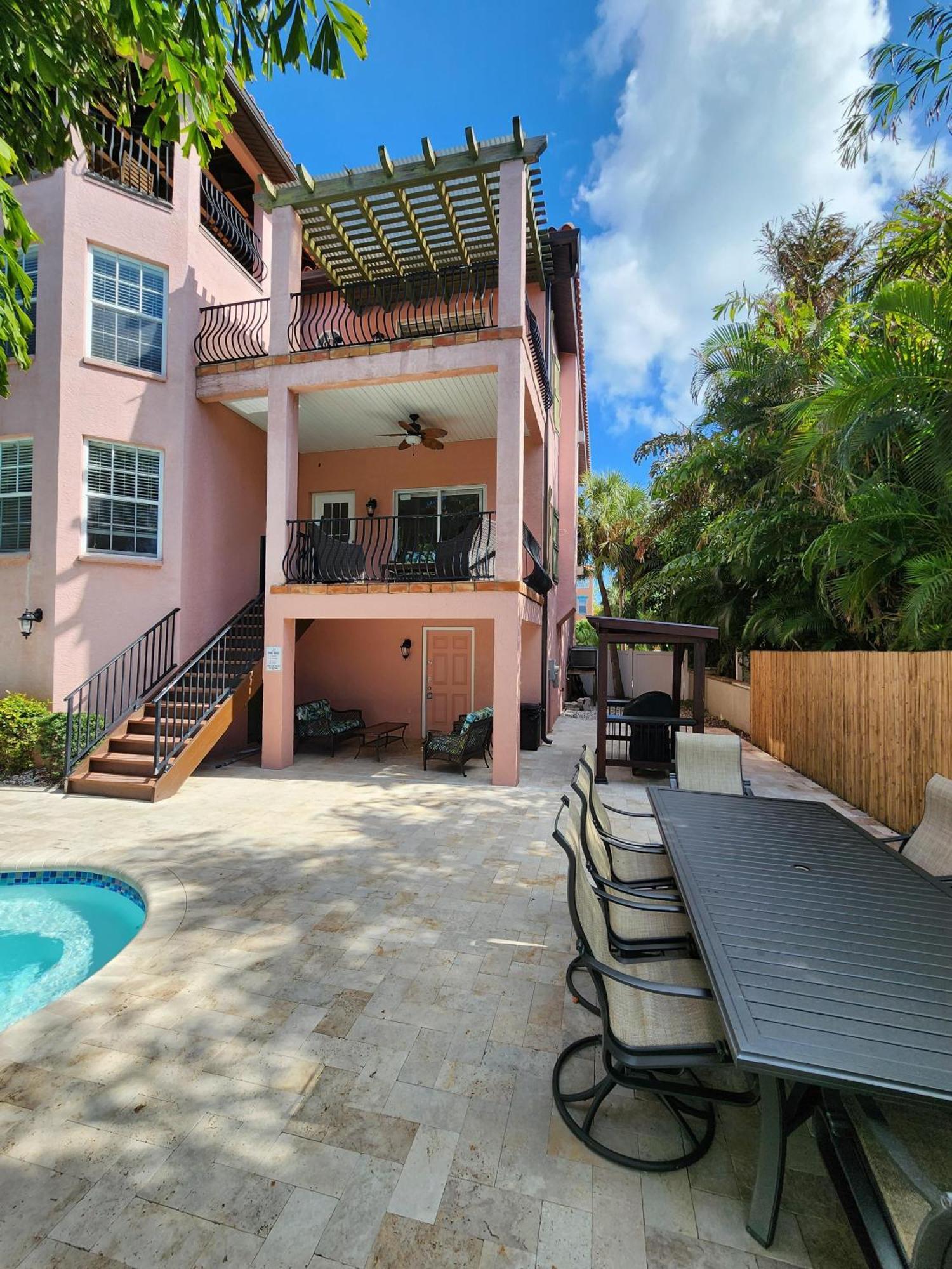 Sweet Home Anna Maria! Private Pool Home Less Than 5 Min Walk To Beach! Holmes Beach Exterior photo